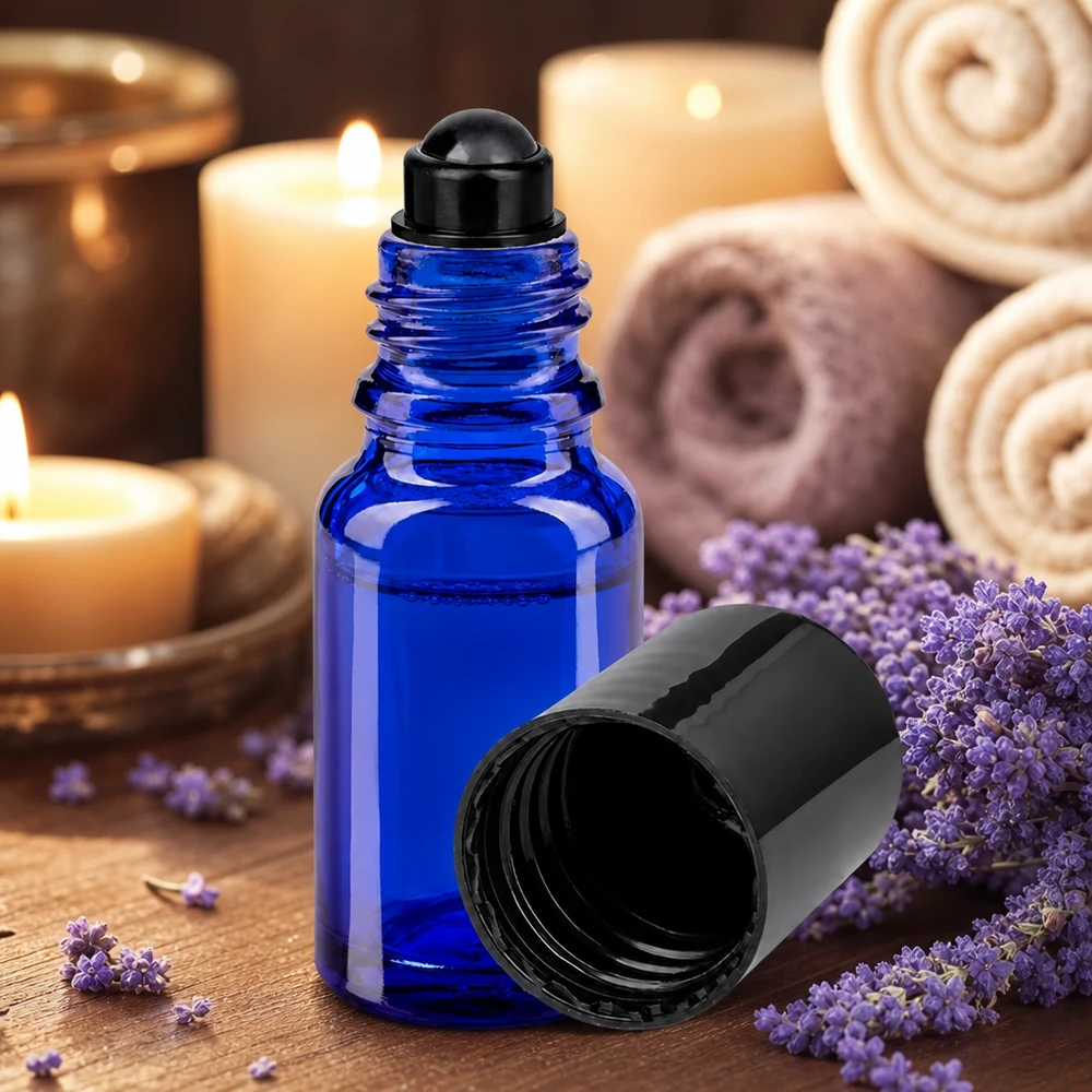 Flacone per deodorante stick in vetro blu 10 ml, roll-on vuoto Flacone roll-on ApoGlas blu da 10 ml alla lavanda e candele in una rilassante atmosfera da spa